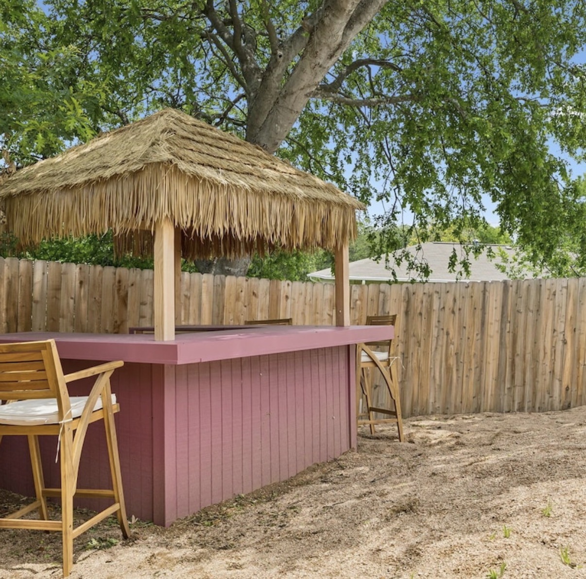 Tiki bar